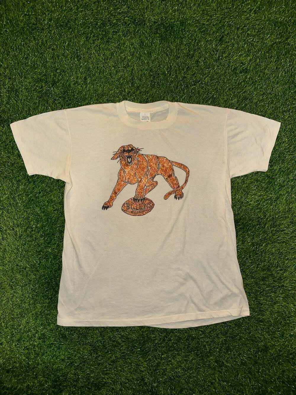 Vintage BC Lions CFL Glitter Graphic T-Shirt Size Large